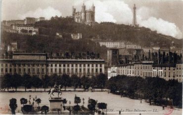 1910 Lyon place bellecour histoire de lyon